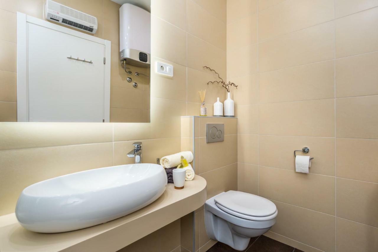 Appartamento Apartman Deark Fiume Esterno foto
