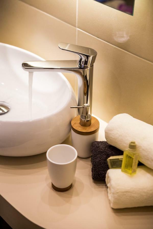 Appartamento Apartman Deark Fiume Esterno foto