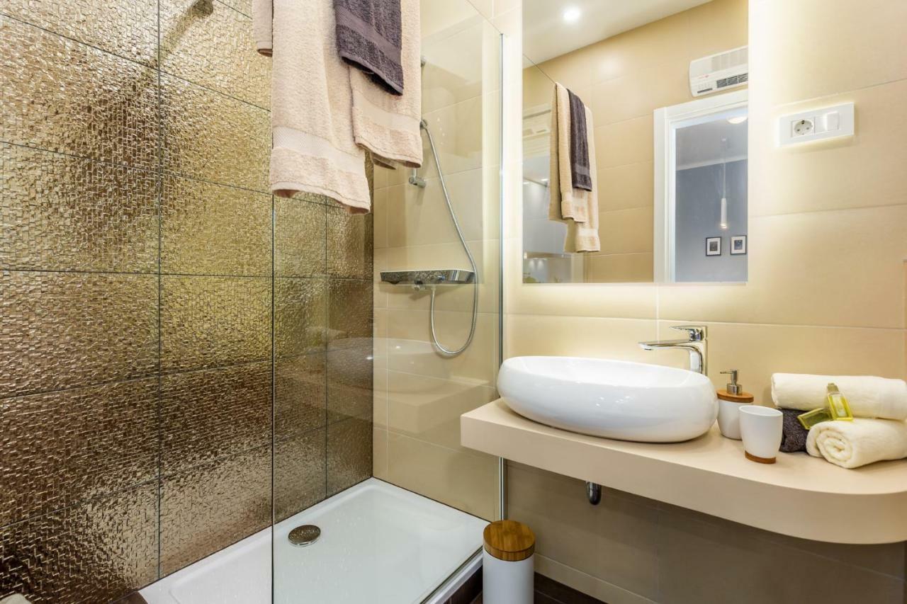 Appartamento Apartman Deark Fiume Esterno foto