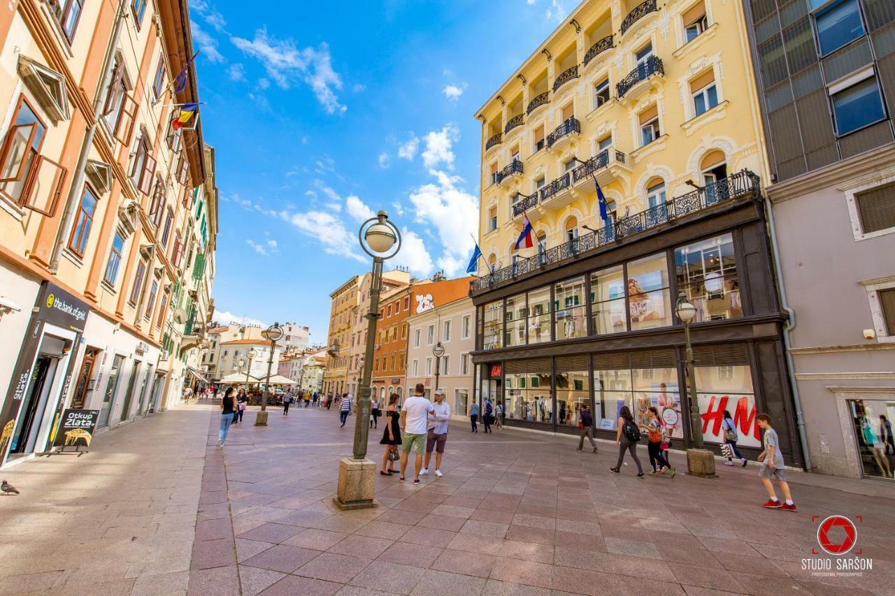 Appartamento Apartman Deark Fiume Esterno foto